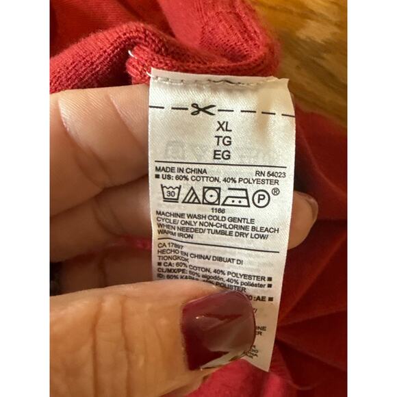 NWT Men's  Old Navy Red Sweater XL - Picture 5 of 5